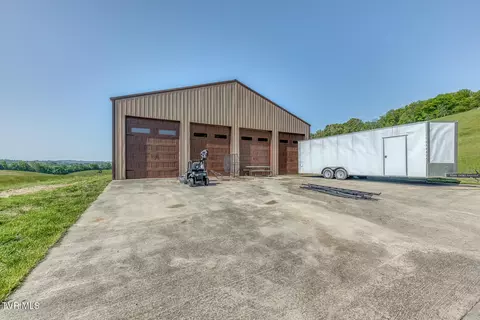 Exterior - 520 Highway 93 Fall Branch Tn 37656, Fall Branch, TN 37656 photo 19 of 28