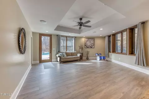 Living - 520 Highway 93 Fall Branch Tn 37656, Fall Branch, TN 37656 photo 5 of 5
