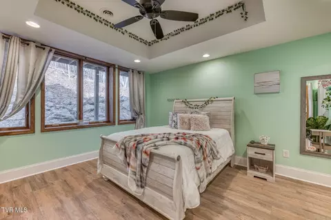 Bedroom - 520 Highway 93 Fall Branch Tn 37656, Fall Branch, TN 37656 photo 3 of 5