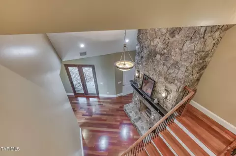 Entry Way - 520 Highway 93 Fall Branch Tn 37656, Fall Branch, TN 37656 photo 3 of 5