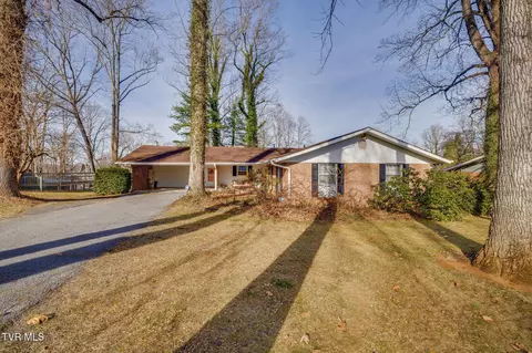 213 Robin Road Bristol Tn 37620, Bristol, TN 37620