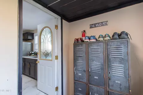 Entry Way - 416 Randolph Street Bristol Va 24201, Bristol, VA 24201 photo 3 of 3