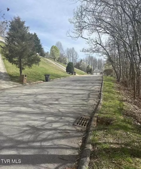 322 Bayberry Drive Kingsport Tn 37663, Kingsport, TN 37663