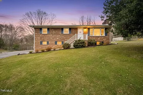 237 Paramount Drive Bristol Tn 37620, Bristol, TN 37620