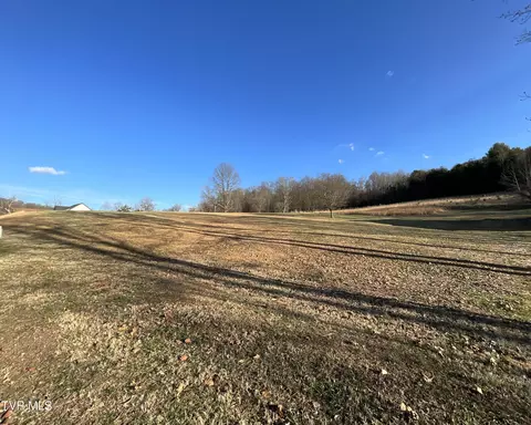 1125 Reynolds Road Piney Flats Tn 37686, Piney Flats, TN 37686