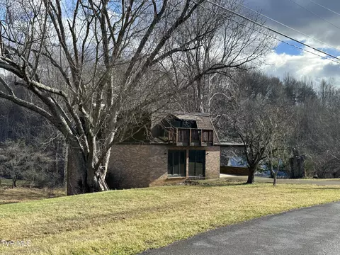 420 Greenbrook Circle Unicoi Tn 37692, Unicoi, TN 37692