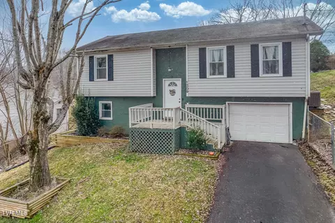 1209 Idlewylde Circle Johnson City Tn 37601, Johnson City, TN 37601