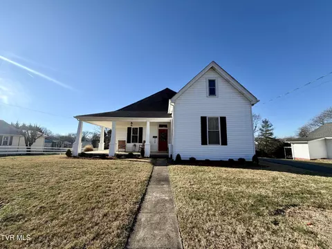 908 Weaver Pike Bristol Tn 37620, Bristol, TN 37620