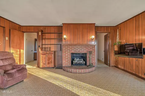 Living - 461 Kincheloe Road Fall Branch Tn 37656, Fall Branch, TN 37656 photo 6 of 8