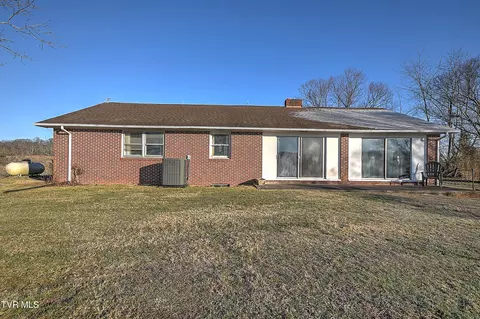 Exterior - 461 Kincheloe Road Fall Branch Tn 37656, Fall Branch, TN 37656 photo 5 of 11
