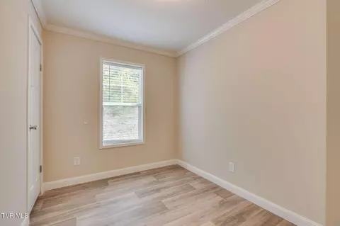 Bedroom - 2105 Flea Ridge Road Mohawk Tn 37810, Mohawk, TN 37810 photo 5 of 7