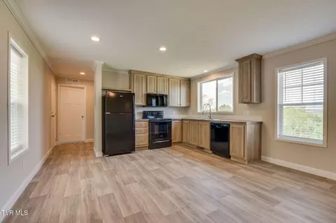 Kitchen - 2105 Flea Ridge Road Mohawk Tn 37810, Mohawk, TN 37810 photo 1 of 3