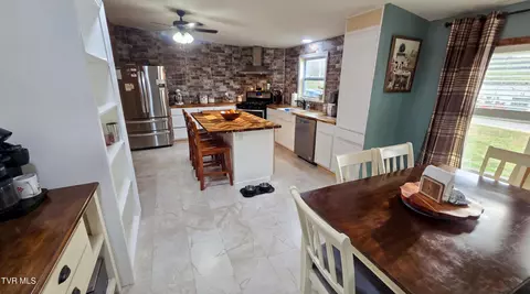Kitchen - 1435 Bailey Bridge Road Limestone Tn 37681, Limestone, TN 37681 photo 4 of 6