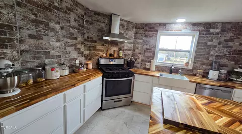 Kitchen - 1435 Bailey Bridge Road Limestone Tn 37681, Limestone, TN 37681 photo 2 of 6