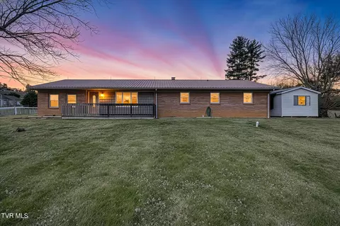 2040 Warrensburg Road Greeneville Tn 37743, Greeneville, TN 37743