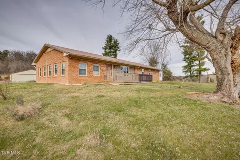2040 Warrensburg Road Greeneville Tn 37743, Greeneville, TN 37743