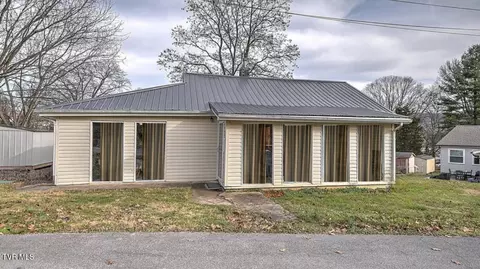 252 Ashville Avenue Mount Carmel Tn 37645, Mount Carmel, TN 37645
