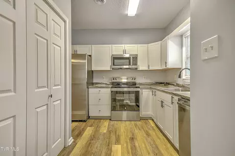 1201 E 8 Th Avenue 4 Johnson City Tn 37601, Johnson City, TN 37601 photo 6