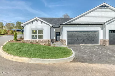 106 Klm Drive 17 Johnson City Tn 37615, Johnson City, TN 37615