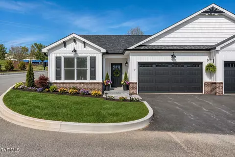 106 Klm Drive 17 Johnson City Tn 37615, Johnson City, TN 37615