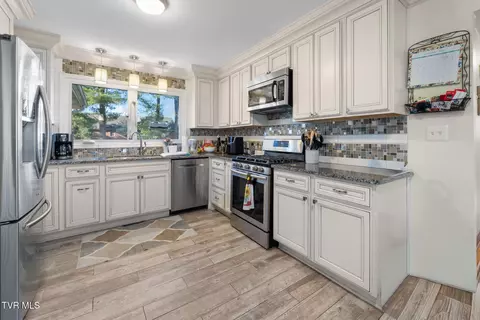 159 SW Edgemont Terrace Abingdon Va 24210, Abingdon, VA 24210 photo 7