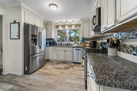 159 SW Edgemont Terrace Abingdon Va 24210, Abingdon, VA 24210 photo 6