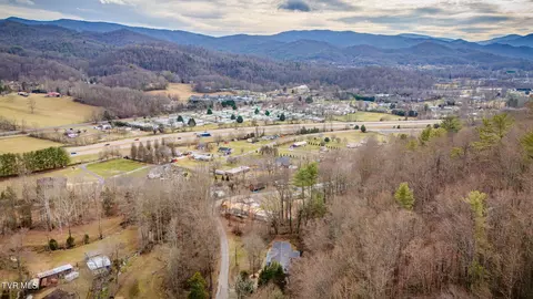 317 Mcinturff Springs Road Erwin Tn 37650, Erwin, TN 37650 photo 33