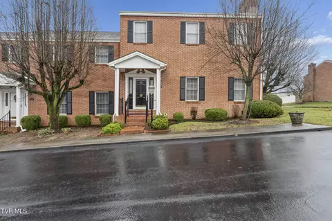 2734 E Oakland Avenue D33 Johnson City Tn 37601, Johnson City, TN 37601