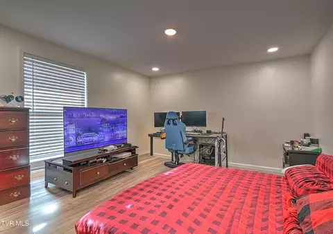 Bedroom - 127 Patrick Lane Gray Tn 37615, Gray, TN 37615 photo 5 of 10