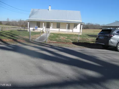90 Lake Meadow Drive Gray Tn 37615, Gray, TN 37615