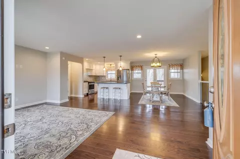 Entry Way - 3114 Summit Avenue Johnson City Tn 37604, Johnson City, TN 37604 photo 1 of 1