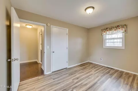 Bedroom - 3114 Summit Avenue Johnson City Tn 37604, Johnson City, TN 37604 photo 5 of 9