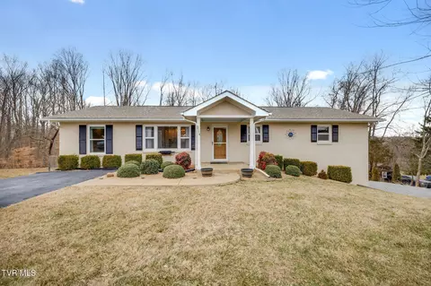Exterior - 3114 Summit Avenue Johnson City Tn 37604, Johnson City, TN 37604 photo 6 of 7