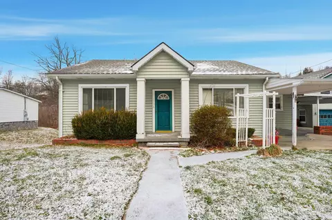 1736 SW Main Avenue Norton Va 24273, Norton, VA 24273