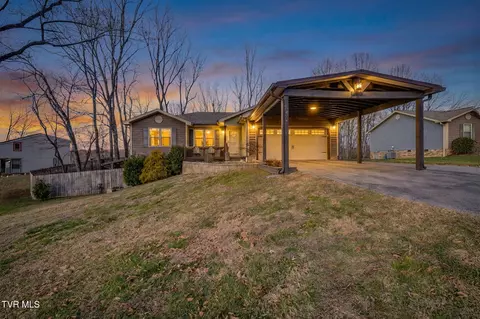 136 Roy Phillips Road Jonesborough Tn 37659, Jonesborough, TN 37659