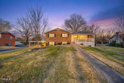 2513 Larkspur Drive Johnson City Tn 37604, Johnson City, TN 37604