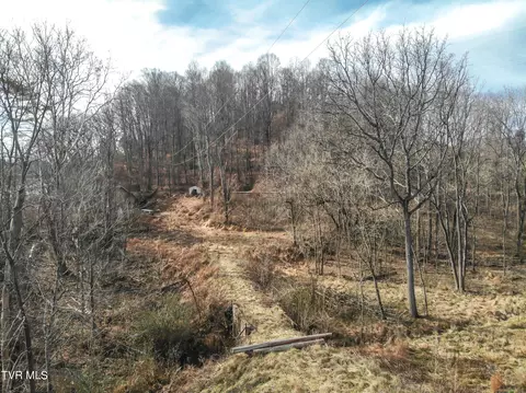 Undisclosed, Bristol, VA 24202 photo 3