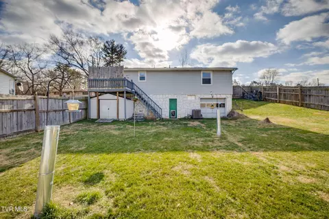 Exterior - 102 Walnut Road Bristol Tn 37620, Bristol, TN 37620 photo 4 of 4