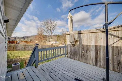 Exterior - 102 Walnut Road Bristol Tn 37620, Bristol, TN 37620 photo 2 of 4