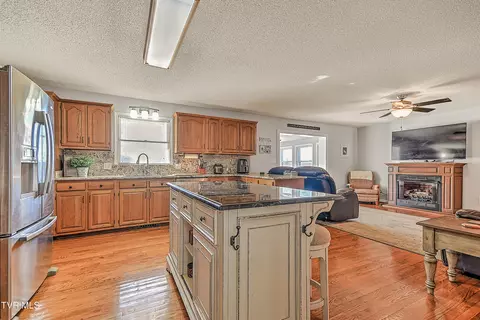 Kitchen - 139 Millstone Drive Bristol Va 24201, Bristol, VA 24201 photo 6 of 6
