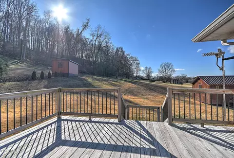 Exterior - 139 Millstone Drive Bristol Va 24201, Bristol, VA 24201 photo 9 of 10