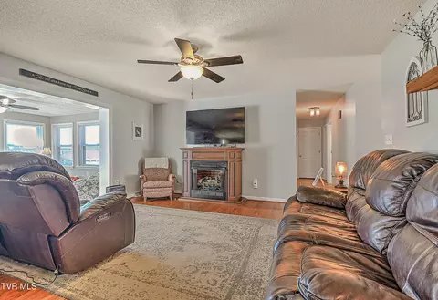 Living - 139 Millstone Drive Bristol Va 24201, Bristol, VA 24201 photo 1 of 2