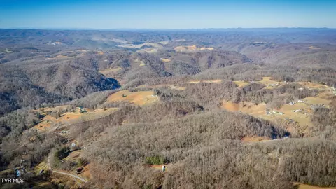 3630 Combs Ridge Road Honaker Va 24260, Honaker, VA 24260 photo 2