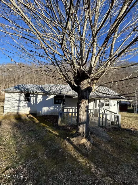 165 Dove Lane Gray Tn 37615, Gray, TN 37615