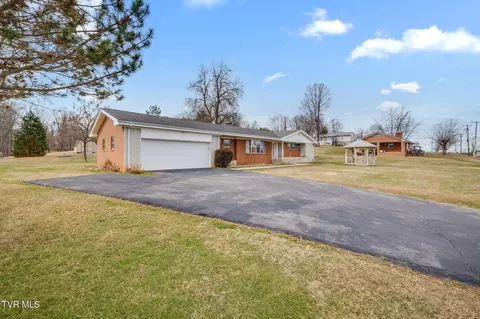 1946 Buckingham Road Greeneville Tn 37745, Greeneville, TN 37745