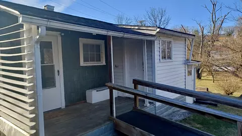 Exterior - 209 Madison Street Bristol Va 24201, Bristol, VA 24201 photo 4 of 22
