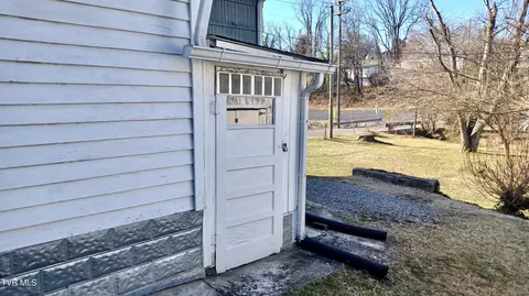 Exterior - 209 Madison Street Bristol Va 24201, Bristol, VA 24201 photo 5 of 22
