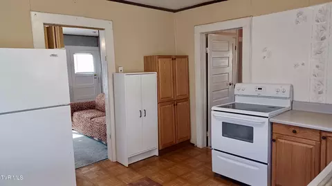 Kitchen - 209 Madison Street Bristol Va 24201, Bristol, VA 24201 photo 2 of 3
