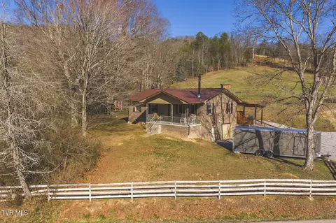 3381 Upper Caney Vallley Road Tazewell Tn 37879, Tazewell, TN 37879