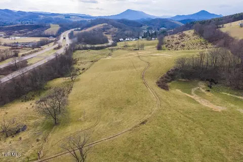 230 Barnes Lane North Tazewell Va 24630, North Tazewell, VA 24630